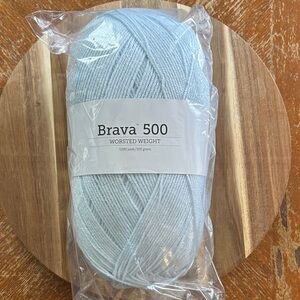 Brava 500 Worsted Weight Yarn in Clarity